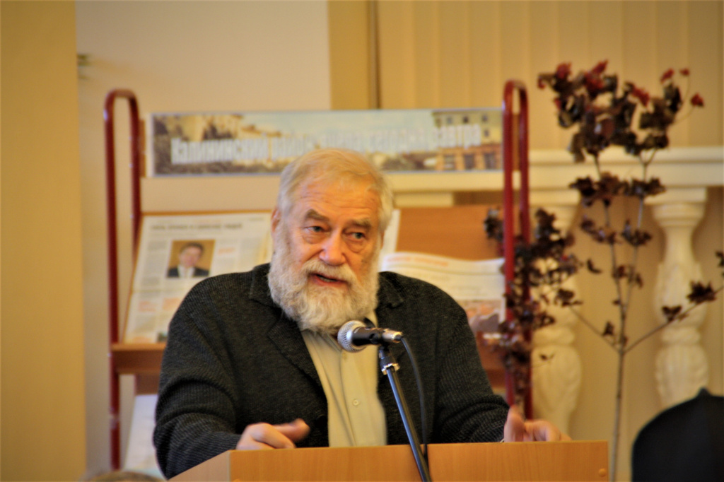 Алексеев.jpg