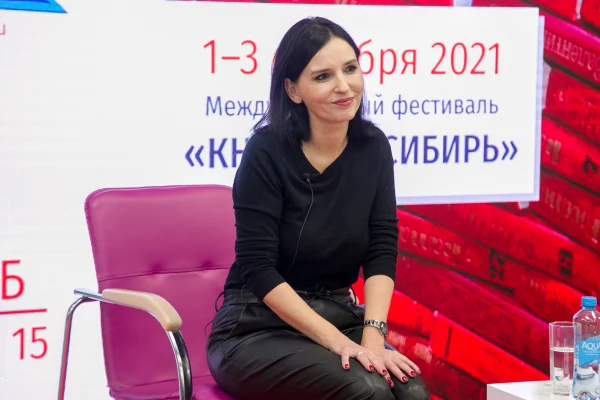 Более 100 мероприятий, 15 писателей и более 5000 посетителей – таковы результаты международного фестиваля «Книжная Сибирь»