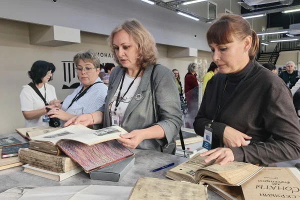 От модернизации пространств до искусства реставрации: в Новосибирской области стартовала Школа директоров библиотек