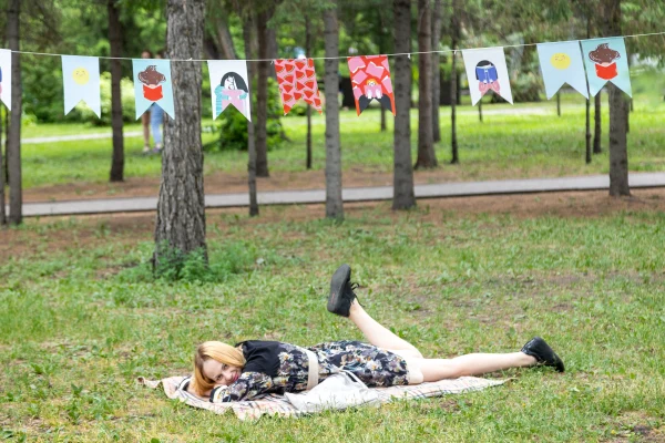 Библиотека на траве