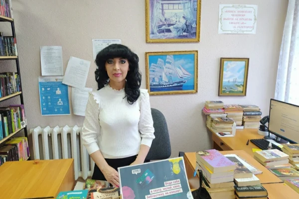 Директор библиотеки Усть-Таркского района стала одним из победителей Всероссийского конкурса «Библиотекарь года – 2022»