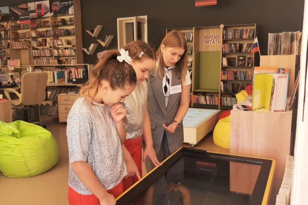 Станция «Книжная»: в Барабинске открылась модельная библиотека нового поколения
