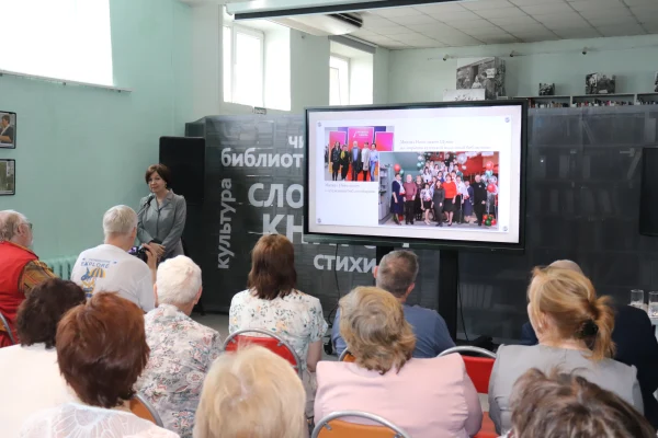 Сузунской центральной библиотеке присвоено имя писателя Михаила Щукина